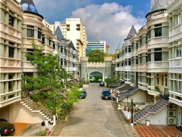 Townhouse, Asok, Bangkok Ref: 7369