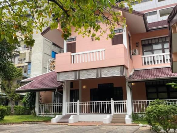 Detached House, Pathum Wan, Bangkok, Ref: 7371