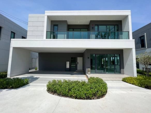 Detached House, Centro Rama9 – Motorway 2, Lat Krabang, Bangkok Ref: 7396