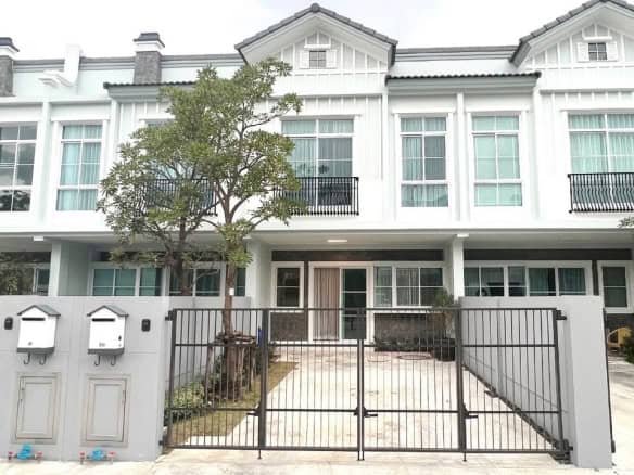 Townhouse Indy 2 Bangna Ramkhamhaeng 2 Prawet, Bangkok Ref: 7381