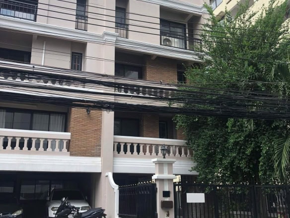 Tonwhouse/Office, BTS Nana, Sukhumvit, Bangkok