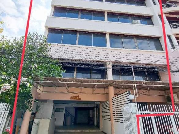 Office, 600sqm, MRT Ratchadapisek, Huai Khwang, Bangkok