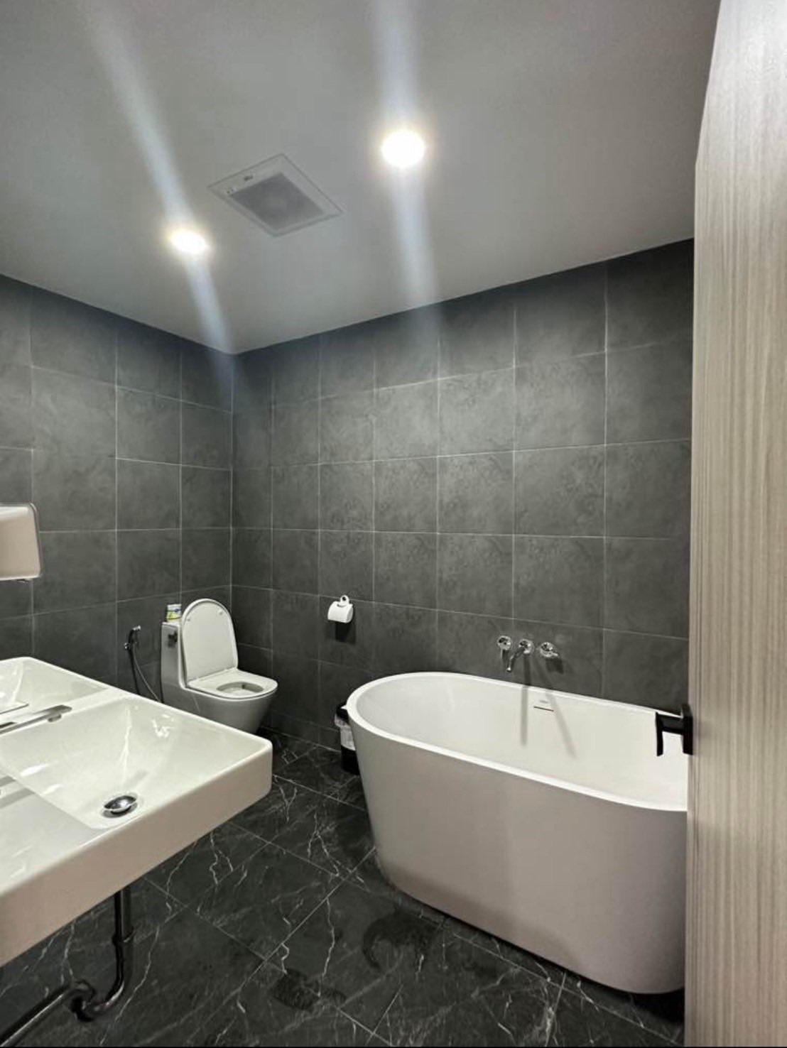 555476701_10162896333185822_2968472855110529691_n