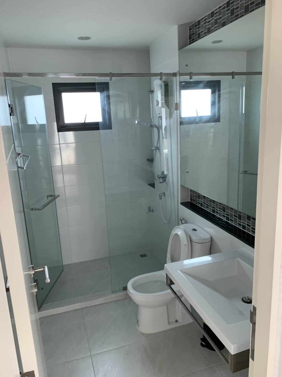 555508980_1942668952959916_787777074426797586_n