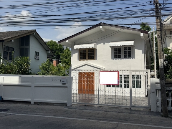 Detached House, 4 Bed, Soi Lasalle