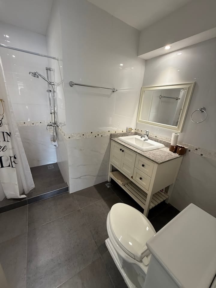 576536109_1147875350308068_4734519146446127436_n