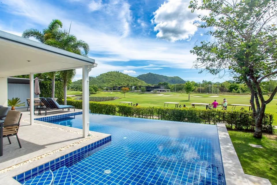 530752586_1161133646032824_8279806074116534485_n