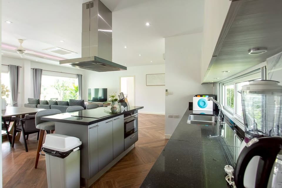 530837318_725355450339688_7140656779438714715_n