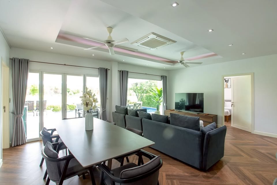 531718642_746945021422393_1933786878999670021_n